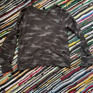 Athleta Girl Gray Long Sleeve Tee XL/14